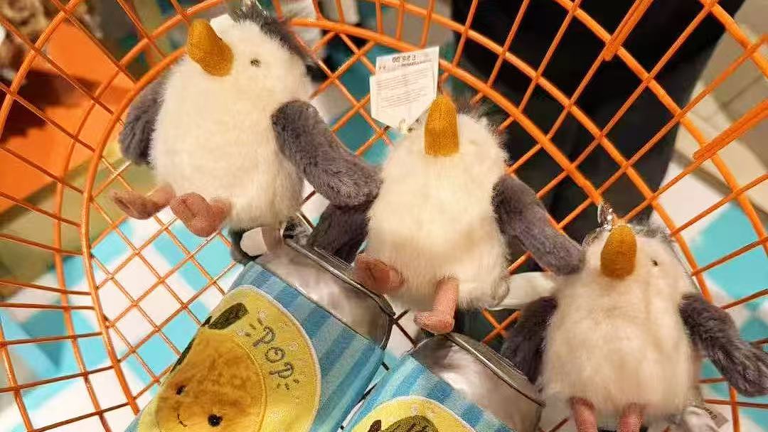 Welcome to TruPlush: A Smarter Way to Collect, Buy, and Sell Designer Plush Toys